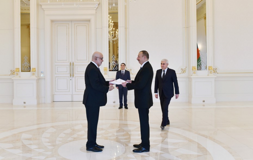 Le président azerbaïdjanais reçoit le nouvel ambassadeur du Pérou