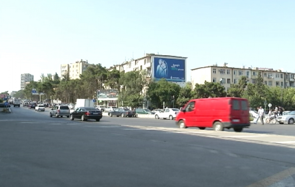 В Баку будет ограничено движение автотранспорта