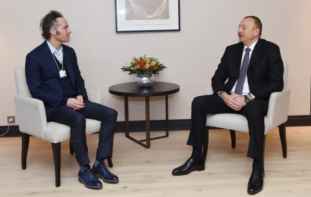 Prezident İlham Əliyevin “Palantir Technologies” şirkətinin baş icraçı direktoru və təsisçisi ilə görüşü olub