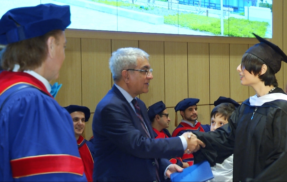 “ADA” Universitetinin Biznes Məktəbində 70 nəfər yerli və xarici gənc məzun olub