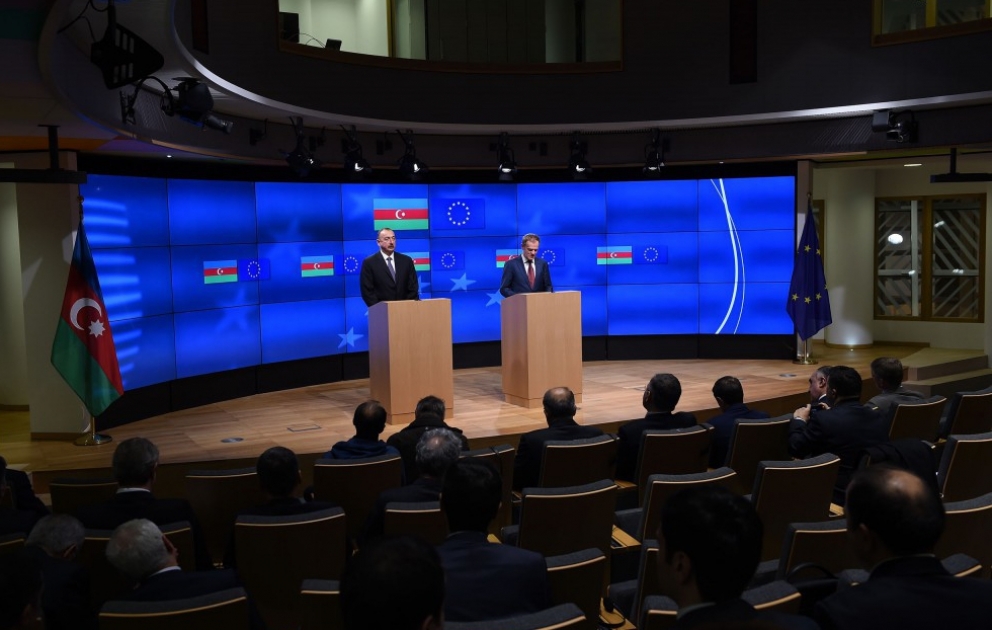 Bruxelles : déclaration à la presse du président Ilham Aliyev et du président du Conseil de l’Union européenne Donald Tusk