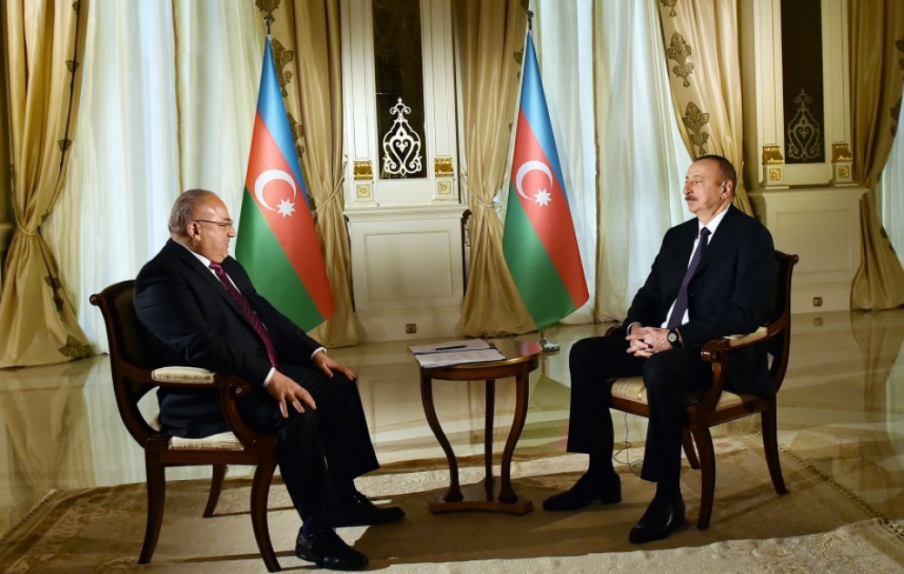 Prezident İlham Əliyev Əl-Cəzirə televiziyasının müxbirinə müsahibə verib