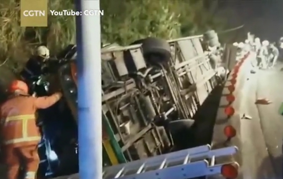 Tayvanda avtobusun aşması nəticəsində  ölənlərin sayı 34-ə  çatıb