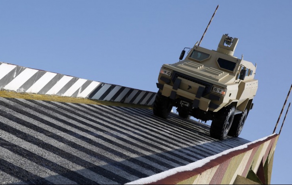 Erstes nationales Panzerfahrzeug “Tufan“ präsentiert