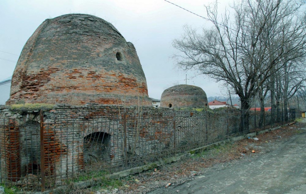 Qubadakı “Günbəzli hamam”ın bərpası sentyabr ayında yekunlaşacaq
