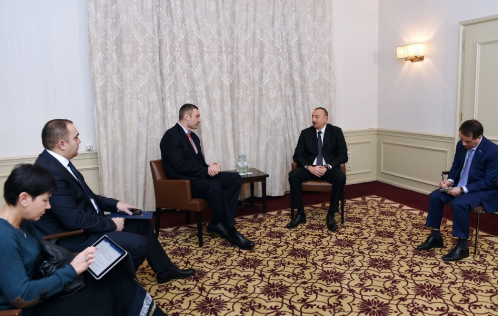 Президент Азербайджана Ильхам Алиев встретился в Мюнхене с мэром Киева