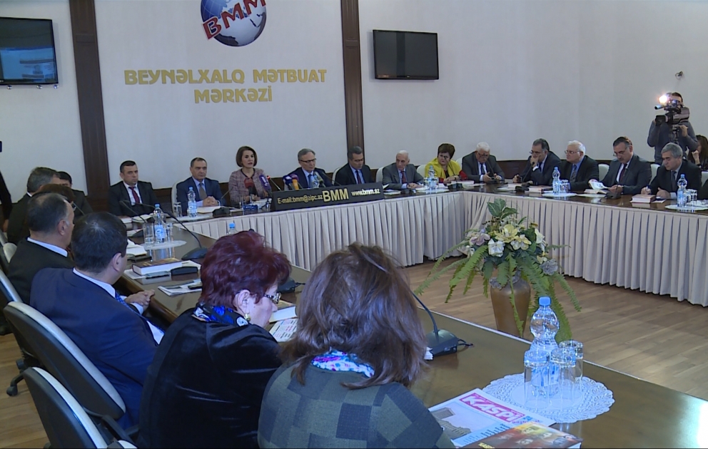 Artkaspi.az ədəbi-mədəni saytı və “Kaspi” maarifçilik meydanı” kitabı ictimaiyyətə təqdim edilib