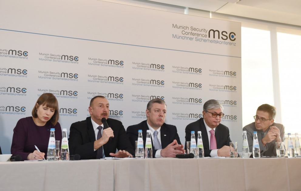 Prezident İlham Əliyev Münxen Təhlükəsizlik Konfransı çərçivəsində keçirilən panel-müzakirədə iştirak edib