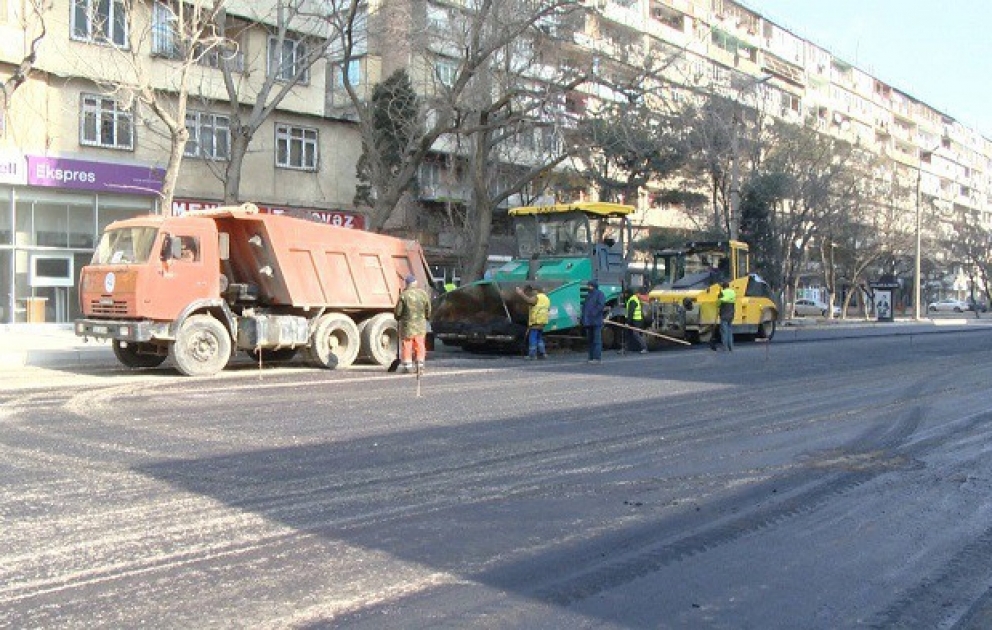 Cəfər Xəndan küçəsinin sonuncu hissəsi təmir olunur