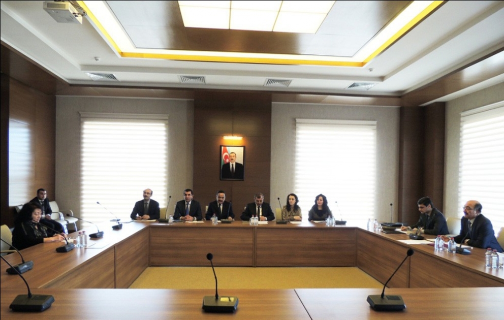 Mədəniyyət və turizm naziri Ağdaşda vətəndaşları qəbul edib