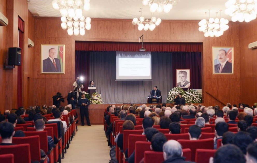 Görkəmli alim İsrafil Quliyevin anadan olmasının 100 illiyinə həsr edilmiş konfrans keçirilib