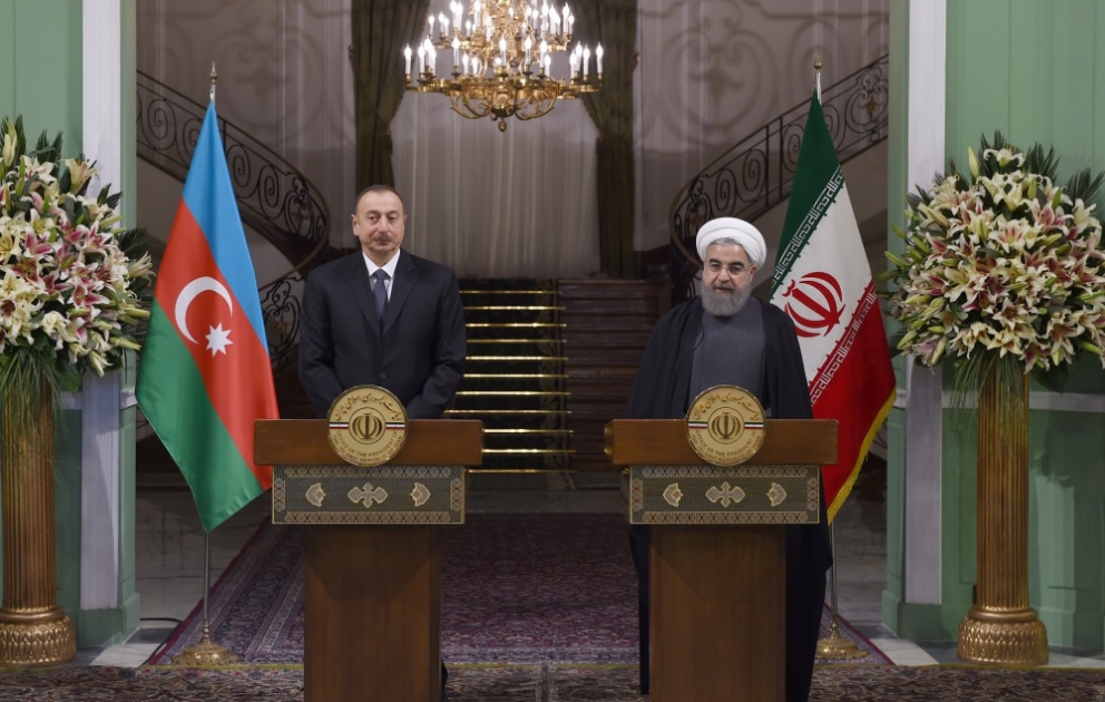 Déclaration à la presse des présidents azerbaïdjanais et iranien