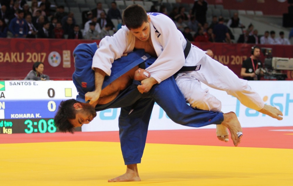 Rüstəm Orucov və Xanım Hüseynova bürünc medal qazanıblar