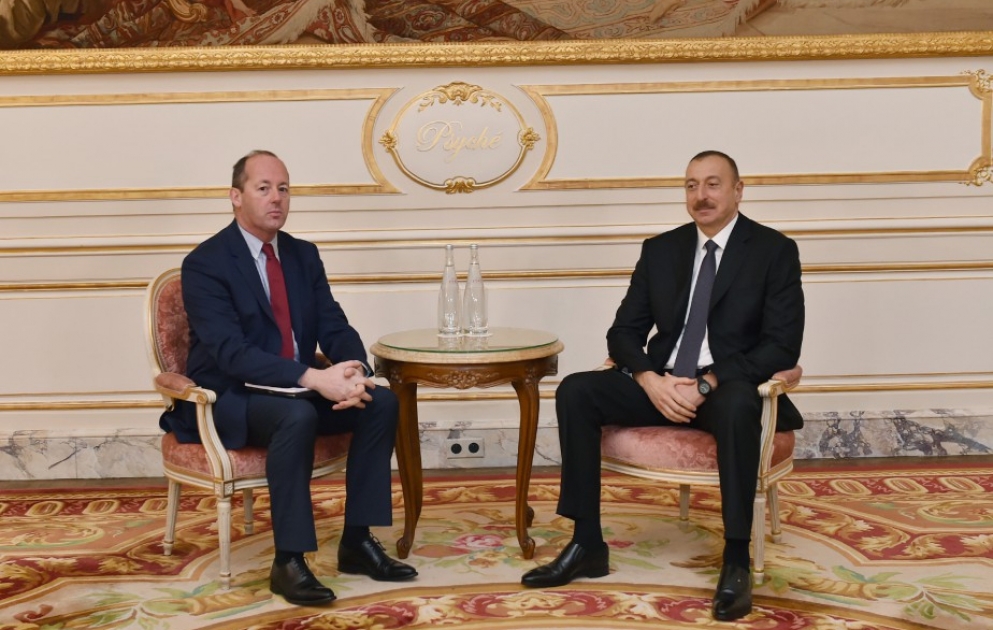 Prezident İlham Əliyev “Airbus” şirkətinin müdafiə və kosmik sistemlər üzrə icraçı vitse-prezidenti ilə görüşüb
