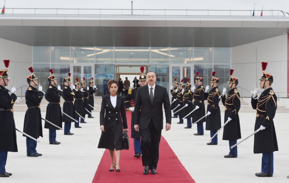 Le président Ilham Aliyev termine sa visite officielle en France