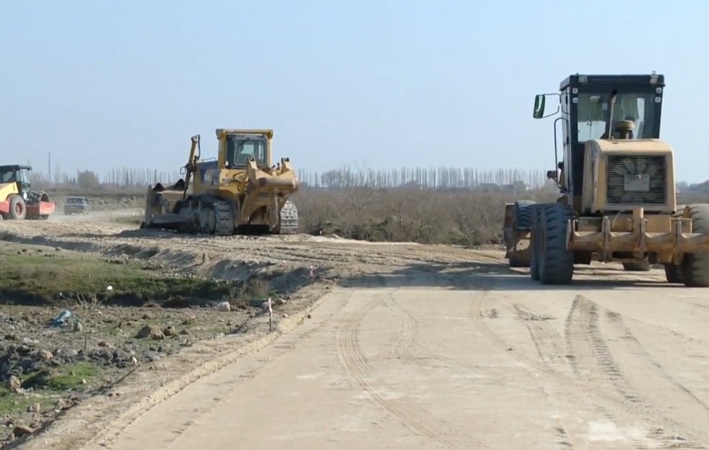 Hacıqabulda 5 yaşayış məntəqəsini birləşdirən avtomobil yolu yenidən qurulur