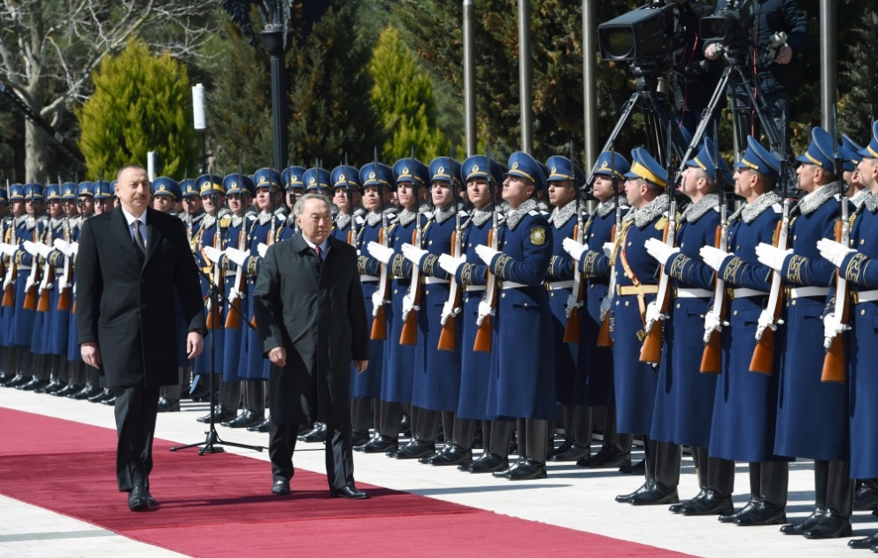 Состоялась церемония официальной встречи Президента Казахстана Нурсултана Назарбаева