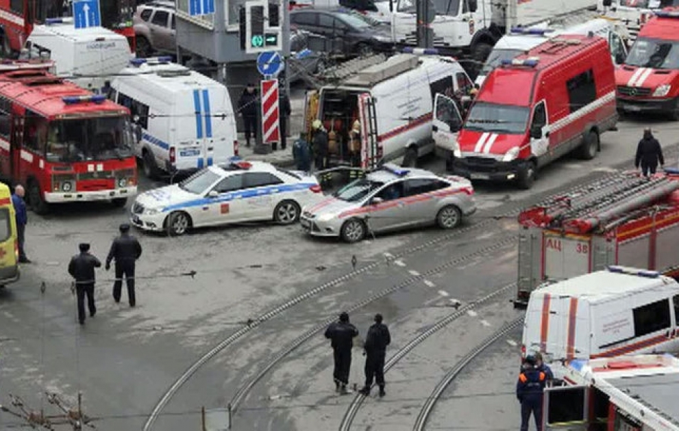 Число погибших при взрыве в метро Петербурга выросло до 14