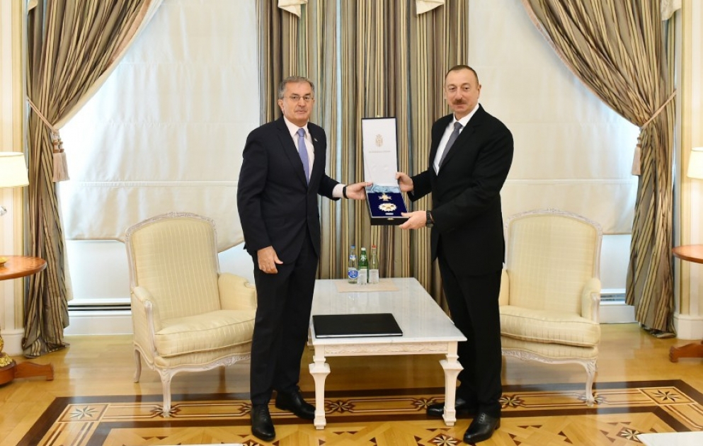 Le président Ilham Aliyev a reçu l’ambassadeur de Serbie en Azerbaïdjan