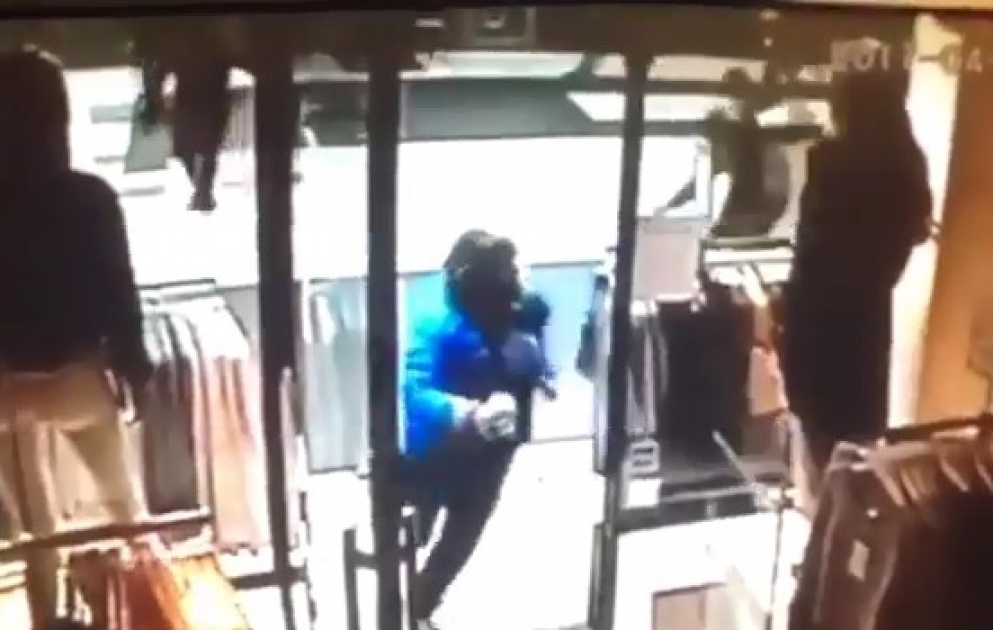 Stokholmda törədilən terror aktının görüntüləri yayılıb