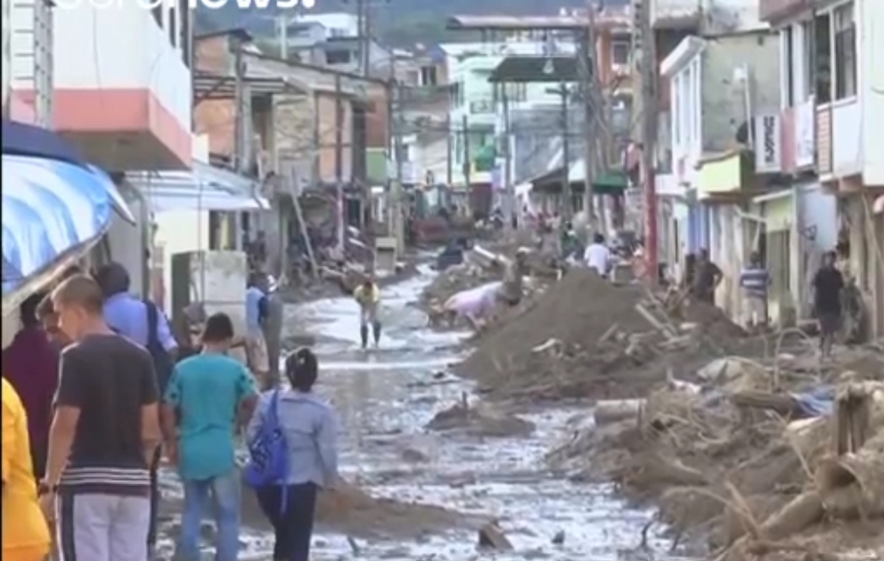 Kolumbiyada daşqınlar nəticəsində 100-dən çox uşaq ölüb