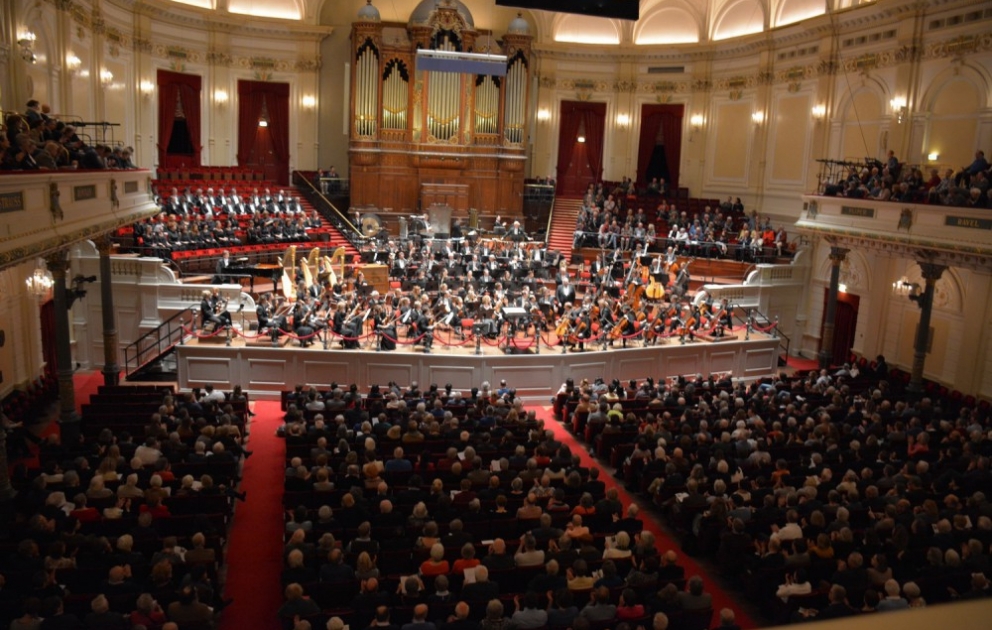 Amsterdamda Firəngiz Əlizadənin “Nasimi Passion” əsərinin premyerası olub