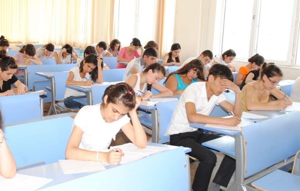 “Azərbaycan dili” fənnindən imtahan verən rus bölməsi abituriyentlərinin nəticələri elan olunub