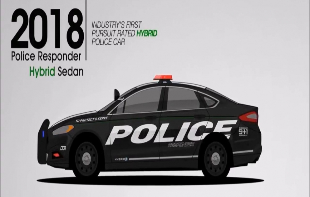 Ford показал эволюцию полицейских машин за 67 лет