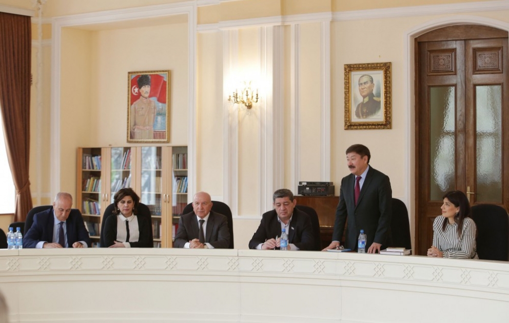 Bakıda “Düsen Kaseinov-70” kitabının təqdimatı olub