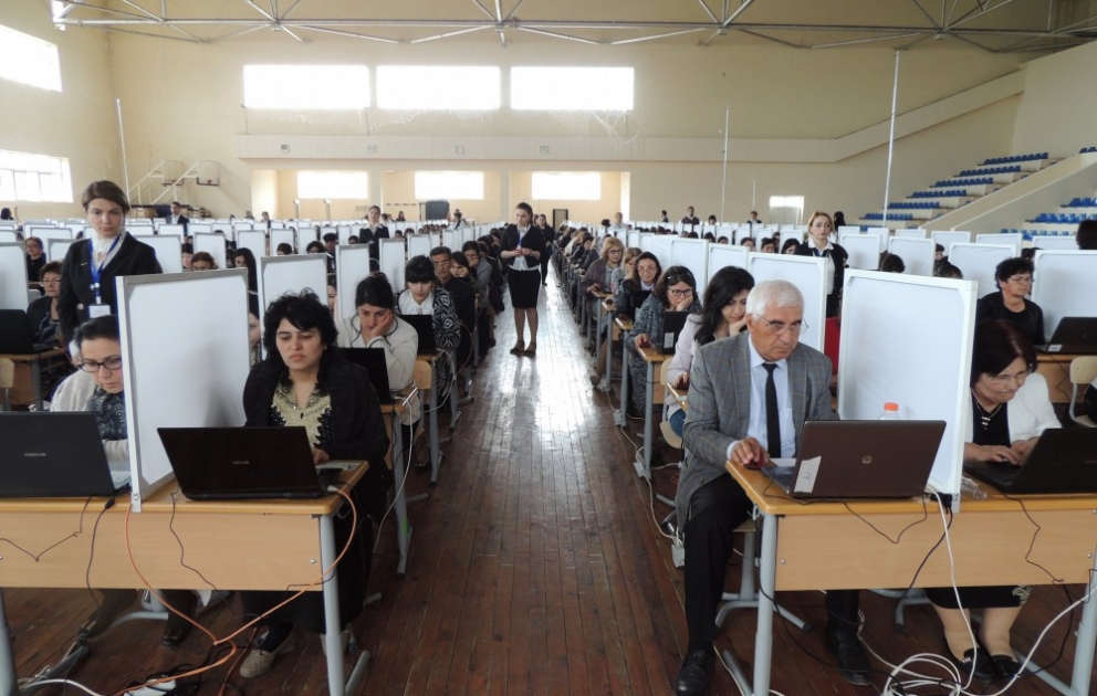В Барде началось диагностическое оценивание учителей