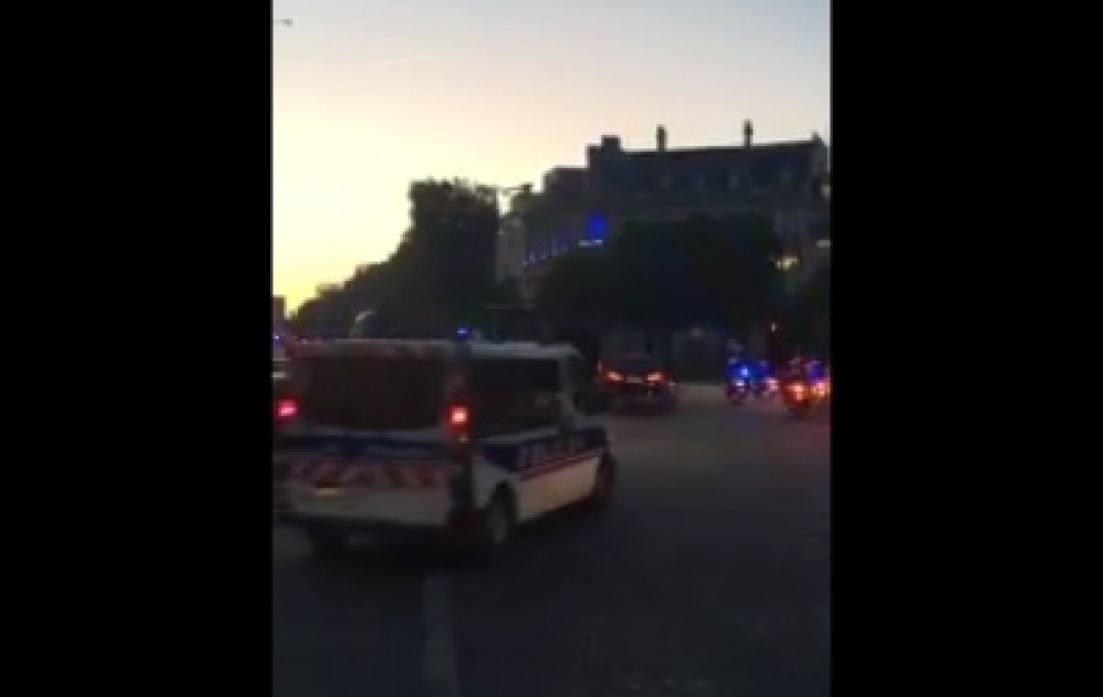 Parisdə atışma: 1 polis ölüb, 3 nəfər yaralanıb
