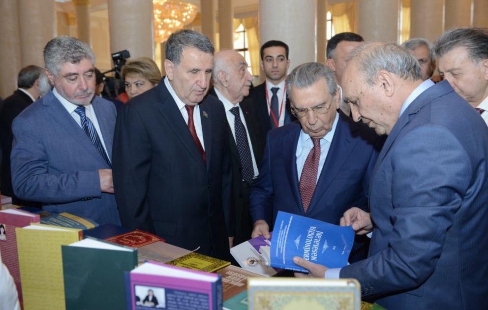 AMEA-nın illik ümumi yığıncağında Azərbaycan elminin aktual problemləri və prioritetləri müzakirə olunub
