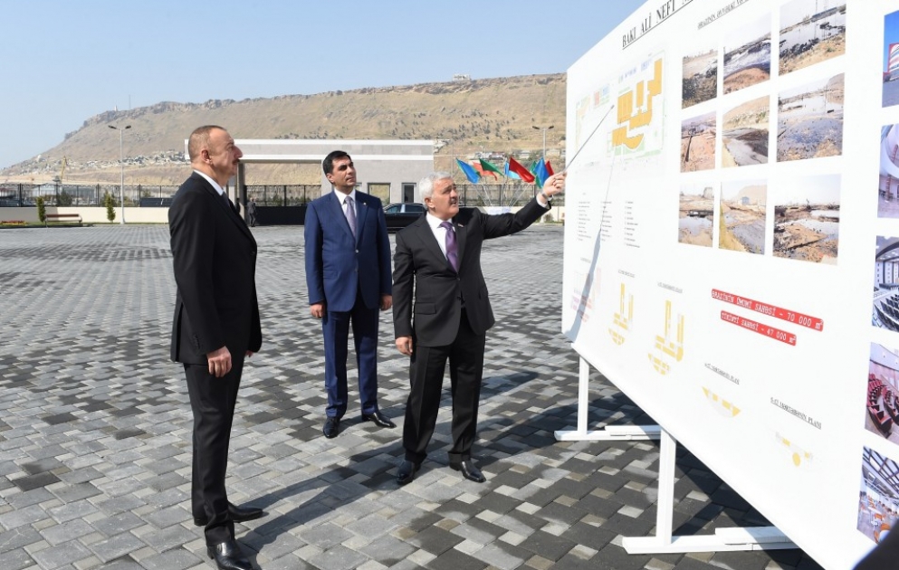 Präsident Ilham Aliyev nimmt an Eröffnung von Campus der Bakuer Ölhochschule teil