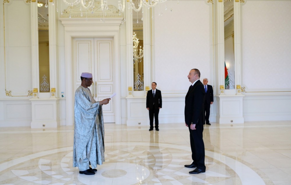 Le président Ilham Aliyev a reçu les lettres de créance du nouvel ambassadeur malien