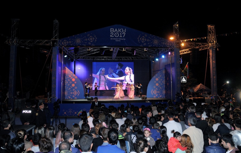 Qaradağ rayonunda su festivalı keçirilib