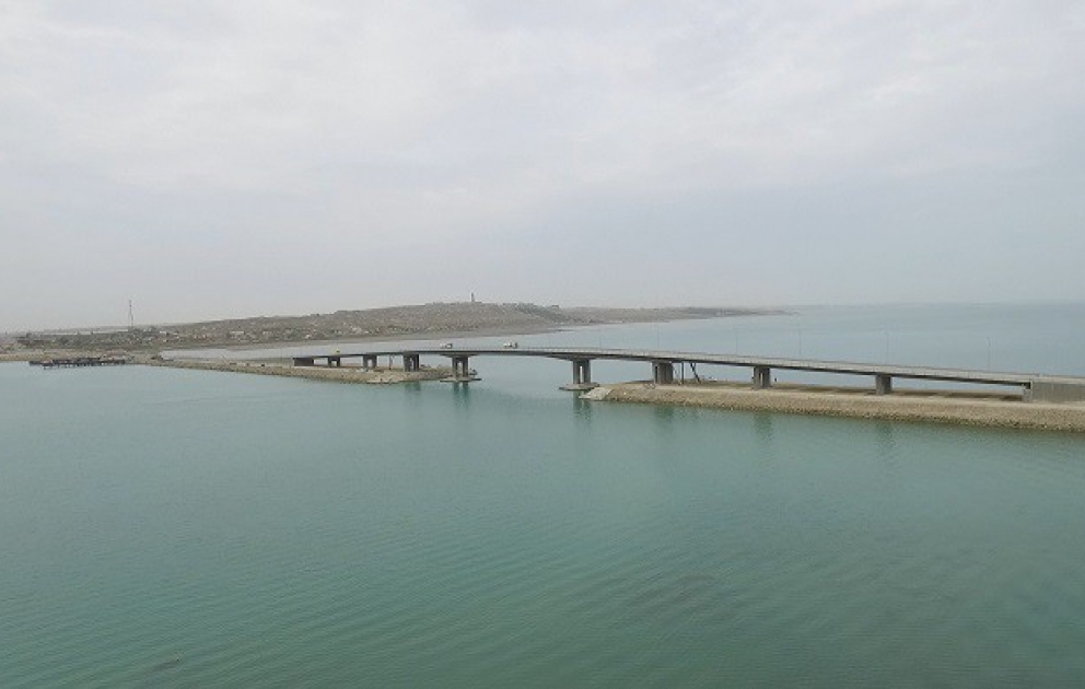 Qala-Pirallahı avtomobil yolunun 1 km-lik hissəsi yenidən qurulub