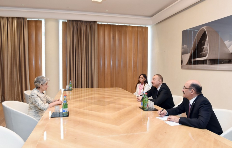Prezident İlham Əliyevin və birinci xanım Mehriban Əliyevanın UNESCO-nun baş direktoru ilə görüşü olub