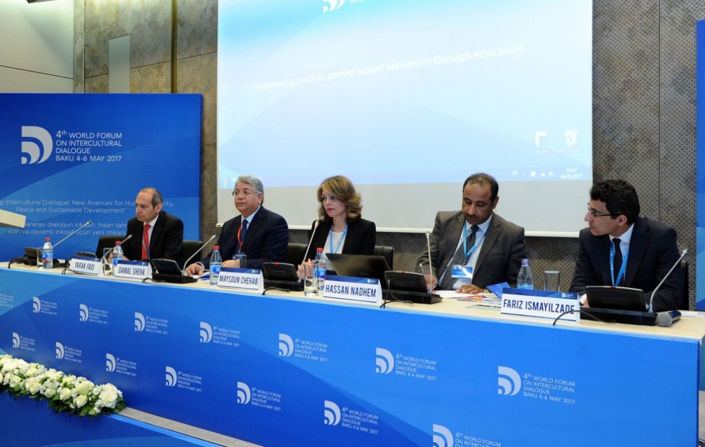 Mədəniyyətlərarası Dialoq Forumunun iştirakçıları zorakı ekstremizmin qarşısının alınmasında təhsilin rolundan danışıblar