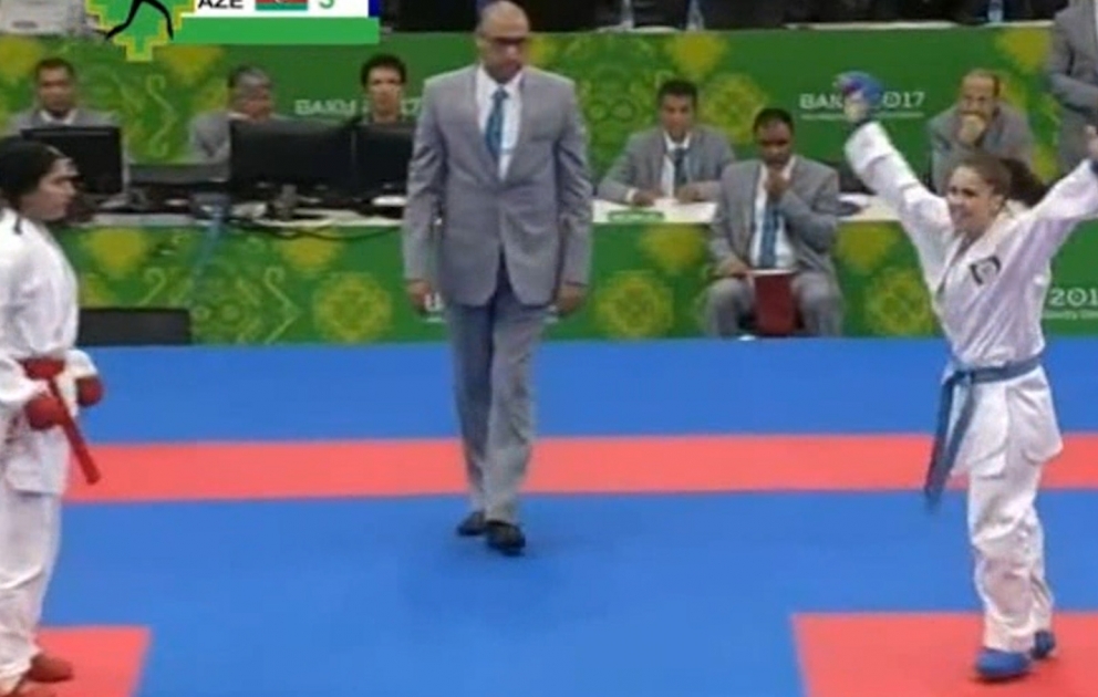 Azərbaycan karateçilərinin “Bakı-2017”də ilk qızıl medalını Fəridə Abiyeva qazanıb