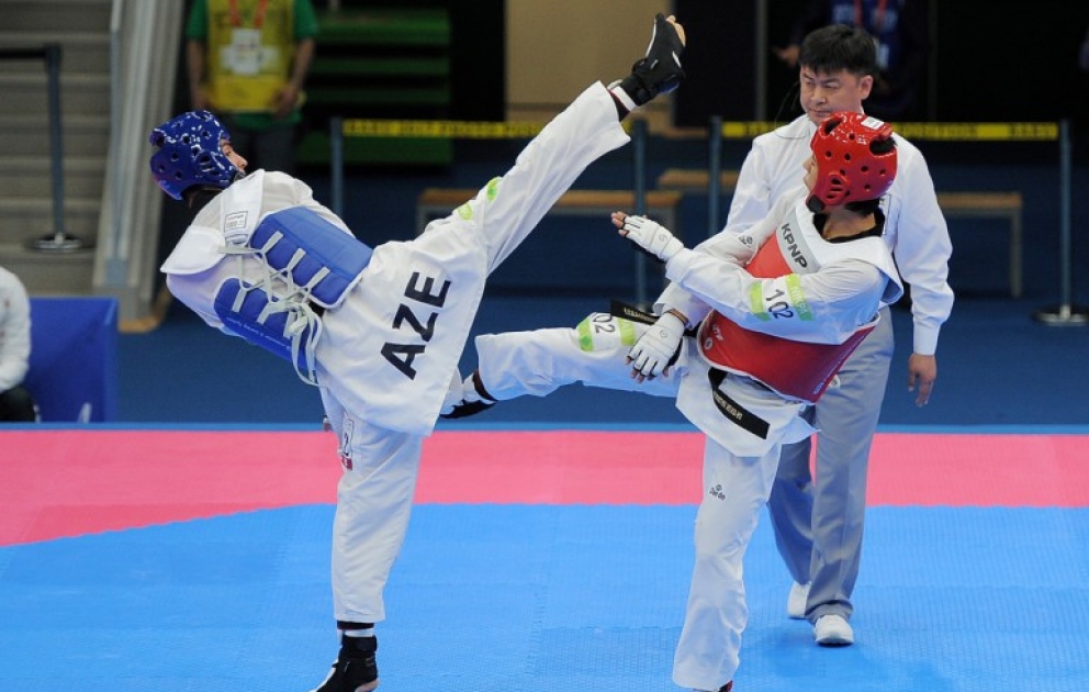 Ayxan Tağızadə İslamiadada ilk görüşündə Əfqanıstan taekvandoçusunu məğlub edib