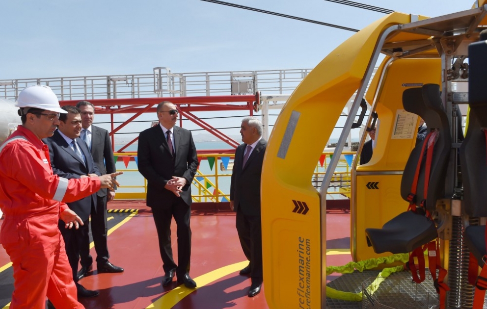 Inauguration de la plateforme de forage semi-submersible H.Aliyev