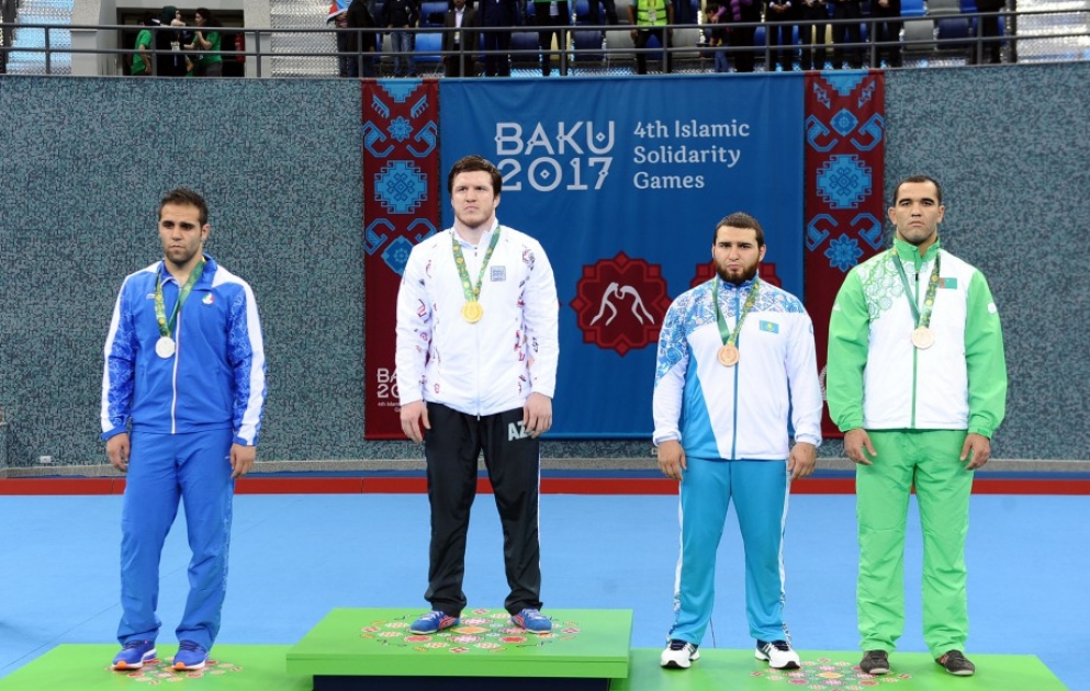 Güləşçimiz Nurməhəmməd Hacıyev IV İslam Həmrəyliyi Oyunlarının çempionu olub