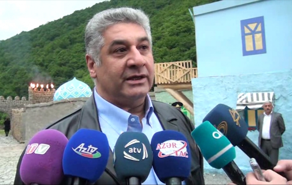 Azad Rəhimov: Gənclər Azərbaycanın tarixini dərindən bilməlidirlər