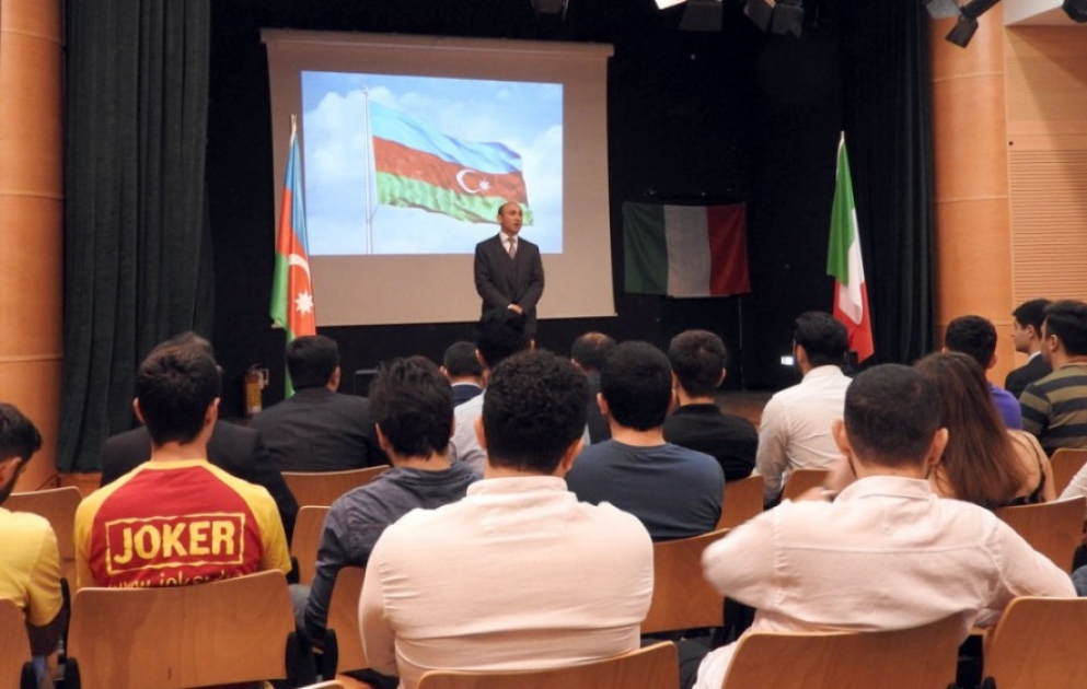 Sapienza Universitetində 28 May - Respublika Günü qeyd olunub