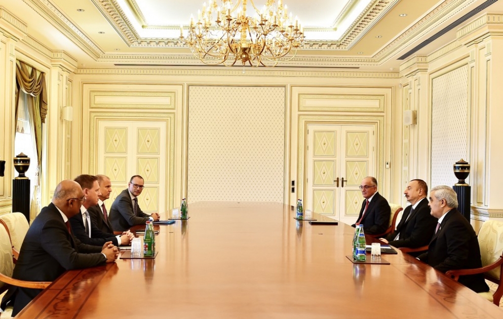 Prezident İlham Əliyev Statoil şirkətinin icraçı vitse-prezidentinin başçılıq etdiyi nümayəndə heyətini qəbul edib