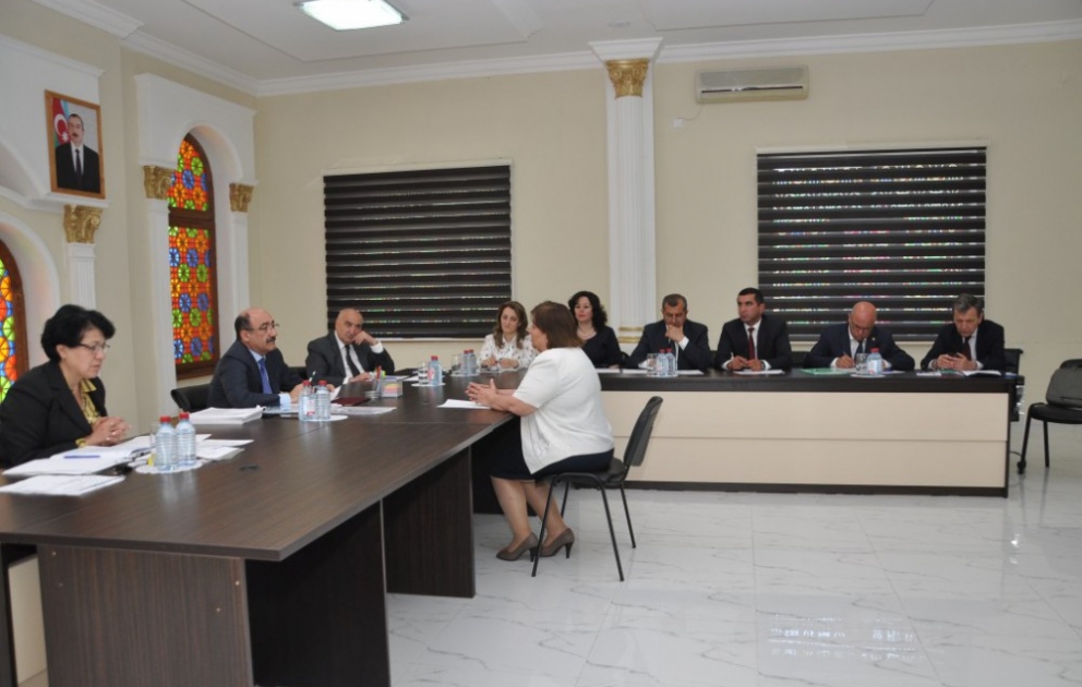 Mədəniyyət və turizm naziri şimal bölgəsindən olan vətəndaşların müraciətlərini dinləyib