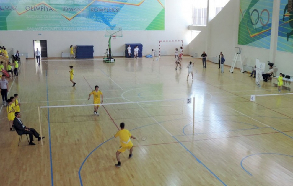 Badminton üzrə zona birinciliyində 120 idmançı mübarizəyə qoşulub
