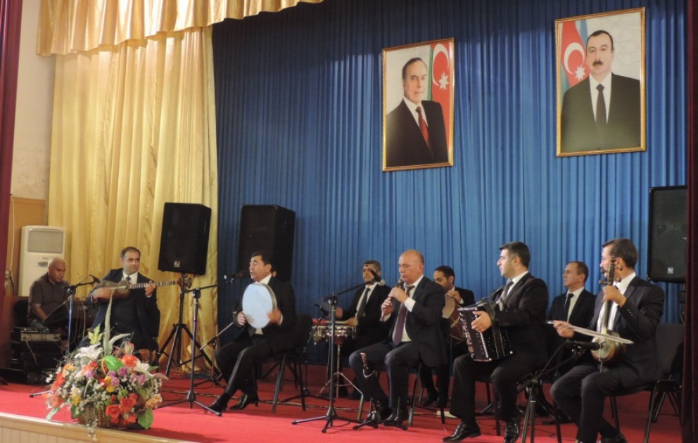 Ağsuda bayram konserti təşkil olunub
