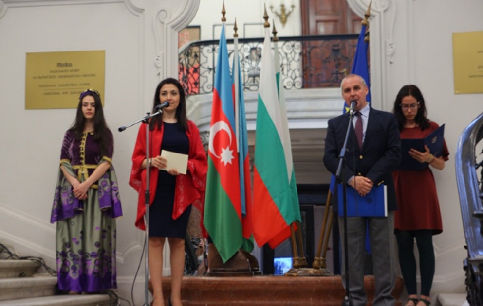 Sofiyada “Əzəmət nümunələri – Azərbaycan xalq sənəti” adlı sərgi açılıb