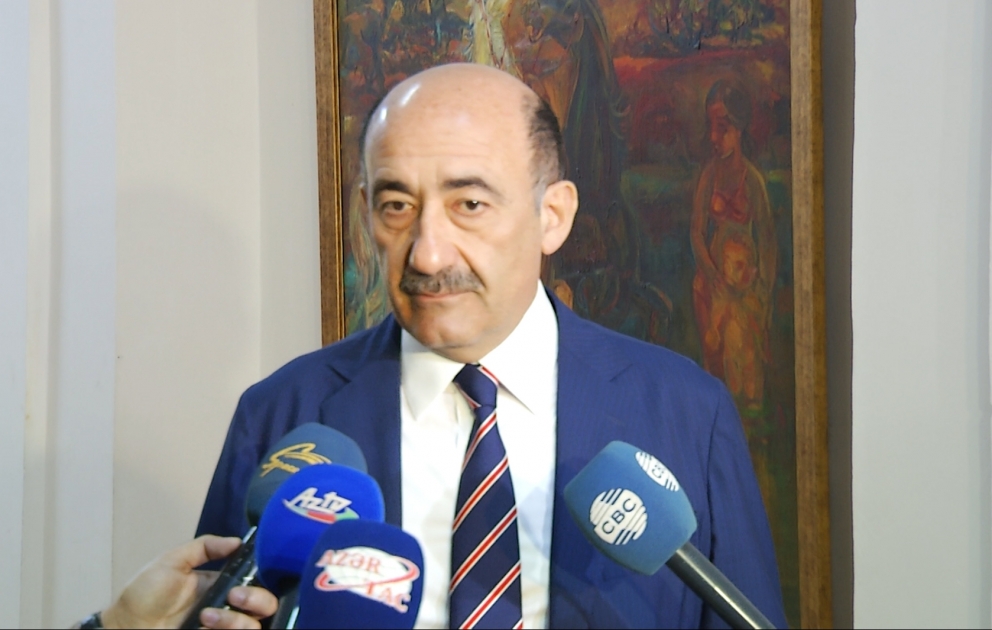 Əbülfəs Qarayev: İşğal altında olan torpaqlarımıza turist axını qanunsuz hesab edilir